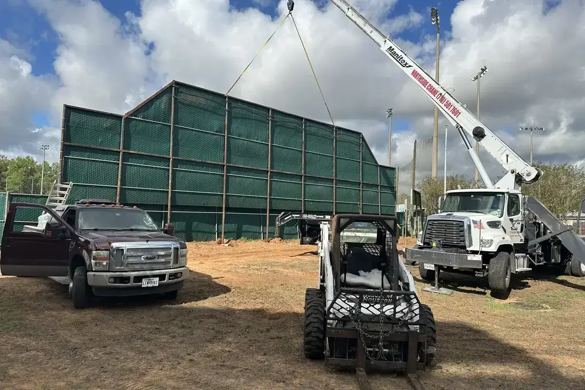 Experience That Shows Fence Installation 360 Fence Company crew installing a fence