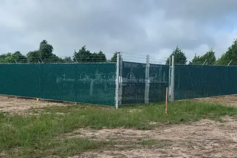 Commercial chain link fence project