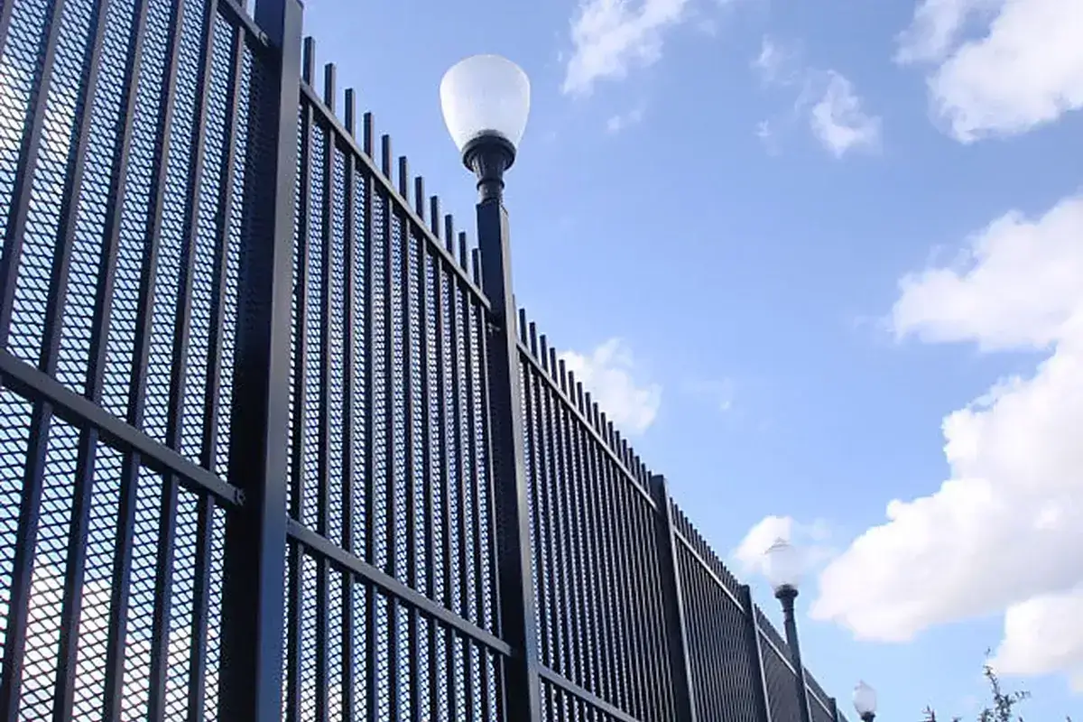 360 Fence Company crew serving the entire Gulf Coast